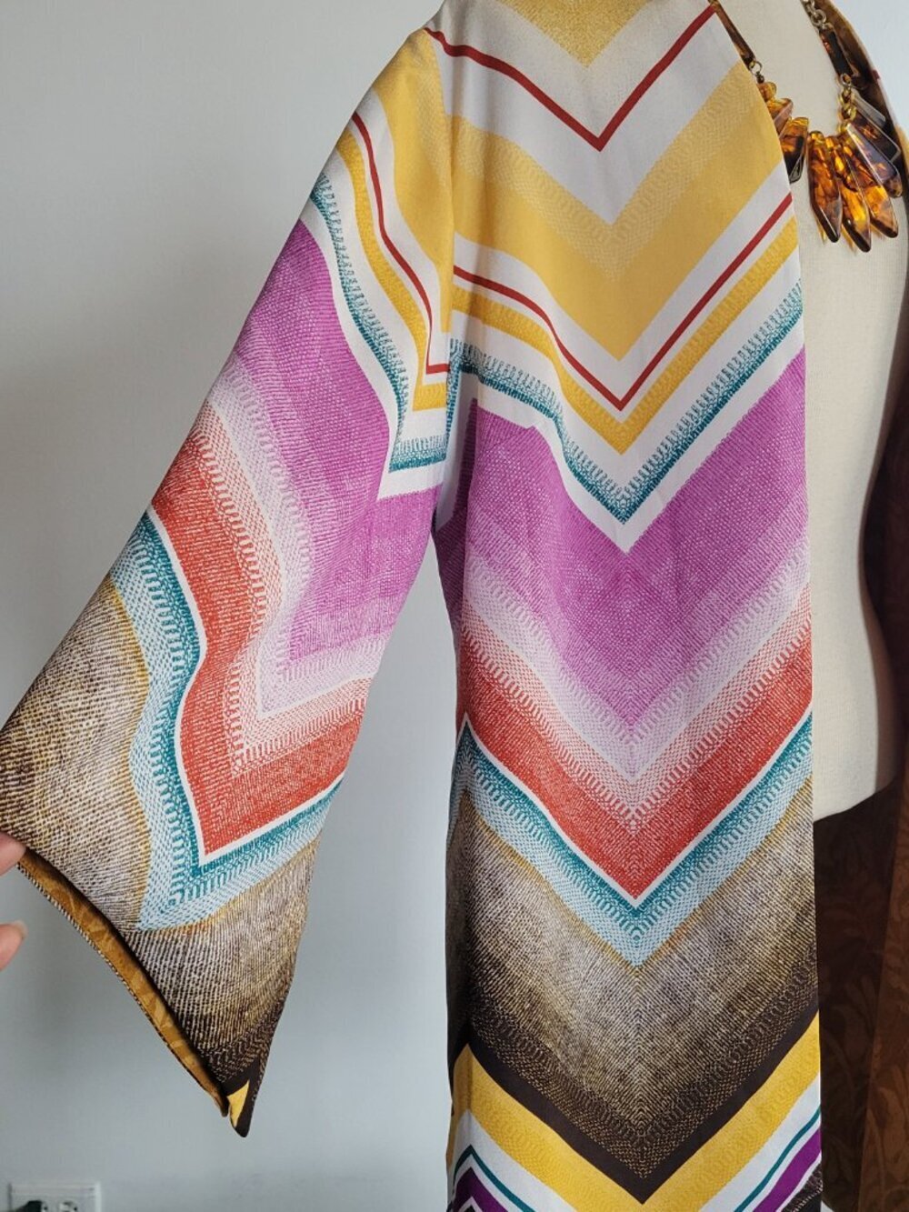 NWOT -CHICO'S Reversible Kimono Boho Shadows 3/4 Sleeves Geometric Jacket - Picture 8 of 15